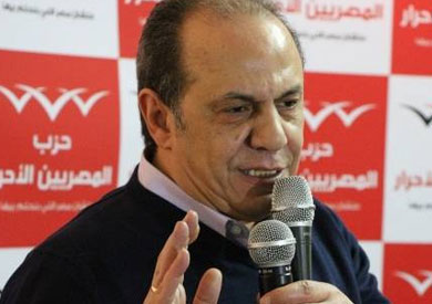 «القفاص» لساويرس: «اللي بيته من ازاز ميحدفش الناس بالطوب»