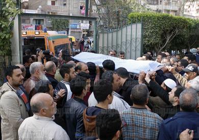 الإسكندرية تودع رابع ضحايا حادث نويبع بحضور القيادات الأمنية