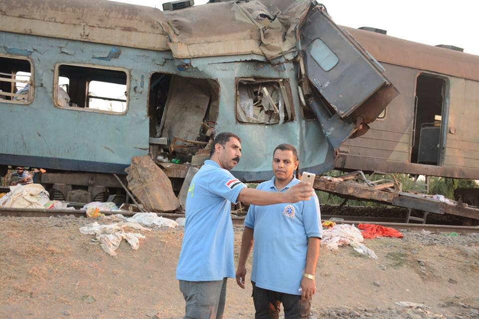 «الصحة» تنقل «مسعفى السيلفى» إلى سيوة