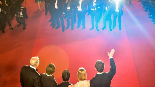 دموع وضحكات ومواقف في مهرجان كان