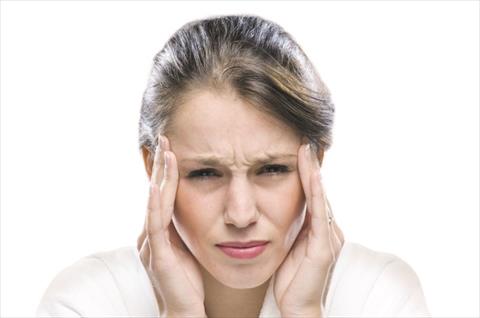 التداوى بالغذاء.. هل تعانى من الصداع النصفى؟