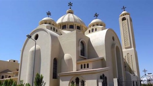 «موسى والسعيد» يصلان «الكنيسة الإنجيلية» لتهنئة الأخوة الأقباط بعيد القيامة