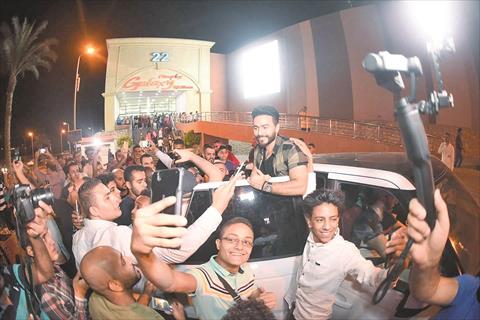 مواقع التواصل الاجتماعى تشعل أفلام الموسم