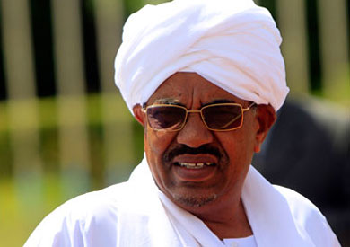 «البشير» يؤكد لـ«السيسي» تضامن السودان مع مصر في مواجهة الإرهاب