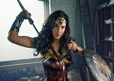 «الإعلام الأردنية» تنفي السماح بعرض فيلم Wonder Woman داخل المملكة