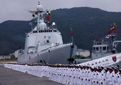 الصين تطلق أسطولا يجوب العالم في ذكرى تأسيس البحرية