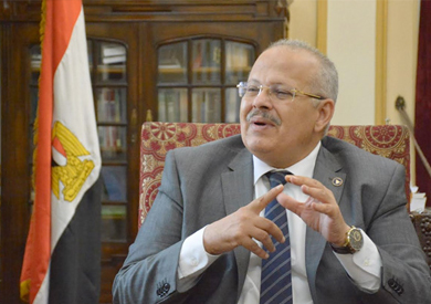 رئيس جامعة القاهرة: مراجعة نتائج الامتحان المتدنية قبل إعلانها 