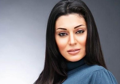 مايا نصري: معقدة من القيادة في لبنان بسبب حادث سير