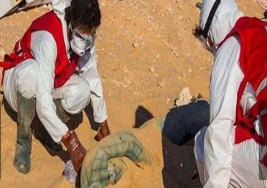 أسر ضحايا «الصحراء الليبية» يطالبون الدولة بإعادة جثامين ذويهم