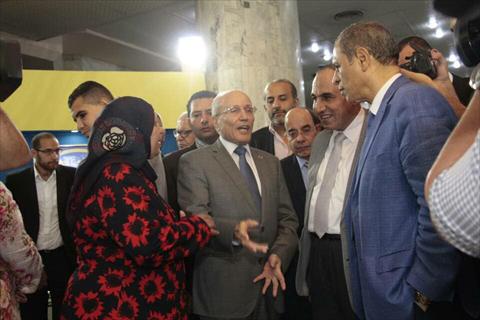 وزير الإنتاج الحربي يفتتح معرض سلع منتجات الوزارة بنقابة الصحفيين