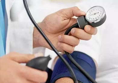 «الصحة» توافق على إعادة طرح دواء لعلاج الضغط بعد التأكد من أمان استخدامه 
