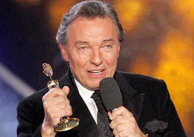 احتفالا بـ«سيناترا أوروبا الشرقية» كارل جوت.. إطلاق معرض «حياتى» فى التشيك