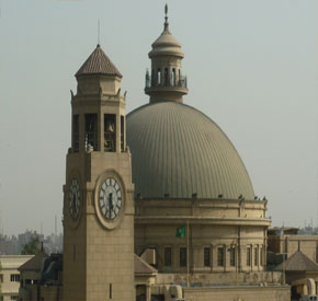 جامعة القاهرة تصدر الدليل المصري للتعامل الأخلاقي مع حيوانات التجارب في التعليم والبحث العلمي جامعة القاهرة تصدر الدليل المصري للتعامل الأخلاقي مع حيوانات التجارب في التعليم والبحث العلمي