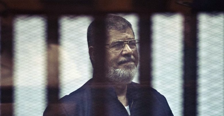 مرسي وأبناؤه وقيادات الإخوان يستأنفون على رفض تظلماتهم في تمويل الإرهاب - 
        بوابة الشروق
