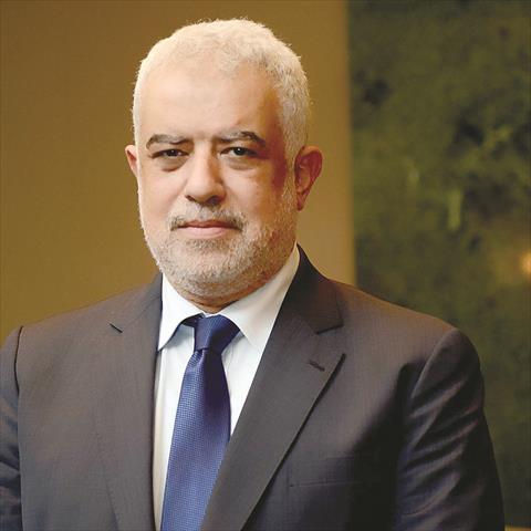 ناصر تركى: شركات السياحة فى خطر مع تنامى دور مواقع الحجز الإلكترونية