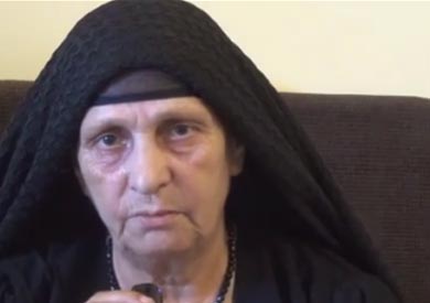 محامي متهمي أحداث المنيا يطالب بعرض «سيدة الكرم» على الطب الشرعي