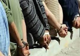 القبض على تشكيل عصابي يسجل خطوط المحمول ببطاقات شخصية دون علم أصحابها