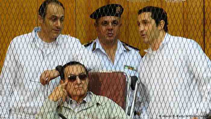 هل يستعيد رجال أعمال مبارك نفوذهم في نظام السيسي؟ - 

        