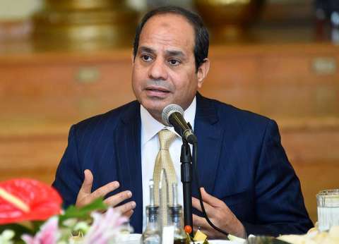 «السيسي» يجيب على سؤال «لماذا تهتم الدولة بإقامة المشروعات الضخمة؟»