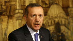 يأتي إعلان أردوغان عن تأييده لمحاكمة الضباط الأتراك قبيل جولته الآسيوية