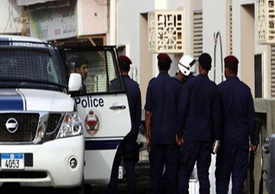 البحرين تعتقل 8 أشخاص حاولوا الهروب إلى إيران
