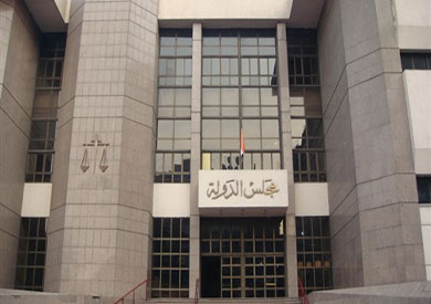 القضاء الإداري يؤيد قرار «الداخلية» بمنع «جزائري» من دخول البلاد

        ::  :: نسخة الموبايل