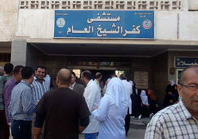 أزمة انقطاع الكهرباء تتسبب في توقف أجهزه الغسيل الكلوي وحضانات الأطفال بمستشفى كفر الشيخ العام -

