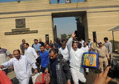 الإفراج بالعفو عن 90 سجينا والشرطي عن 77 آخرين بمناسبة عيد الشرطة و25 يناير