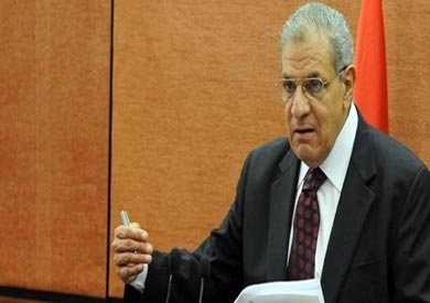 «محلب» يبحث مع رئيس فيتنام تعزيز العلاقات الثنائية