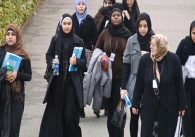 مسلمات يطالبن بإصلاح المحاكم الشرعية في بريطانيا