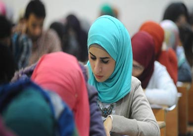«اللجنة الفنية»: الفيزياء وعلم النفس يتفقان مع مواصفات الورقة الامتحانية