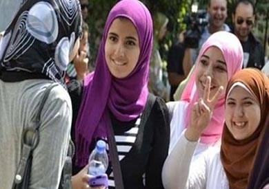 ارتياح بين الطلاب من سهولة «التربية الوطنية».. وغضب بين الأهالى من التسريب