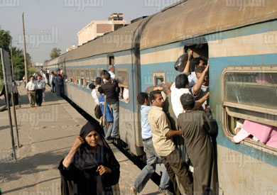 http://www.shorouknews.com/uploadedimages/Sections/Egypt/Eg-Politics/original/trainskl.jpg