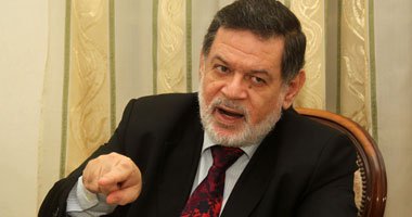 ثروت الخرباوي: يجب على الدولة حسم موقفها من الأحزاب الدينية بمشروعها المدني