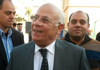 محافظ بورسعيد يفتتح القرية الرمضانية بحديقة المنتزة