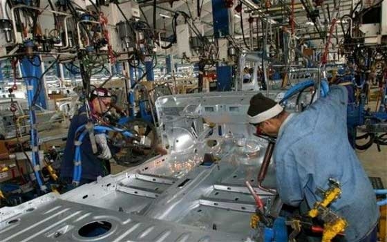 إنتاج مصر الصناعي تراجع 2.3% في الربع الثاني من 2016