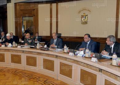 رئيس الوزراء: مصر تسير على الطريق الصحيح.. والعام المقبل أفضل بكثير