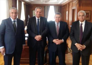 «الأعلى للجامعات» يكرم 4 وزراء سابقين