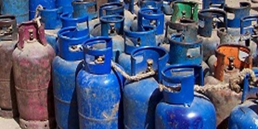 ضخ 9 آلاف و200 طن من المواد البترولية وطرح 34 ألف اسطوانة بوتاجاز بقنا