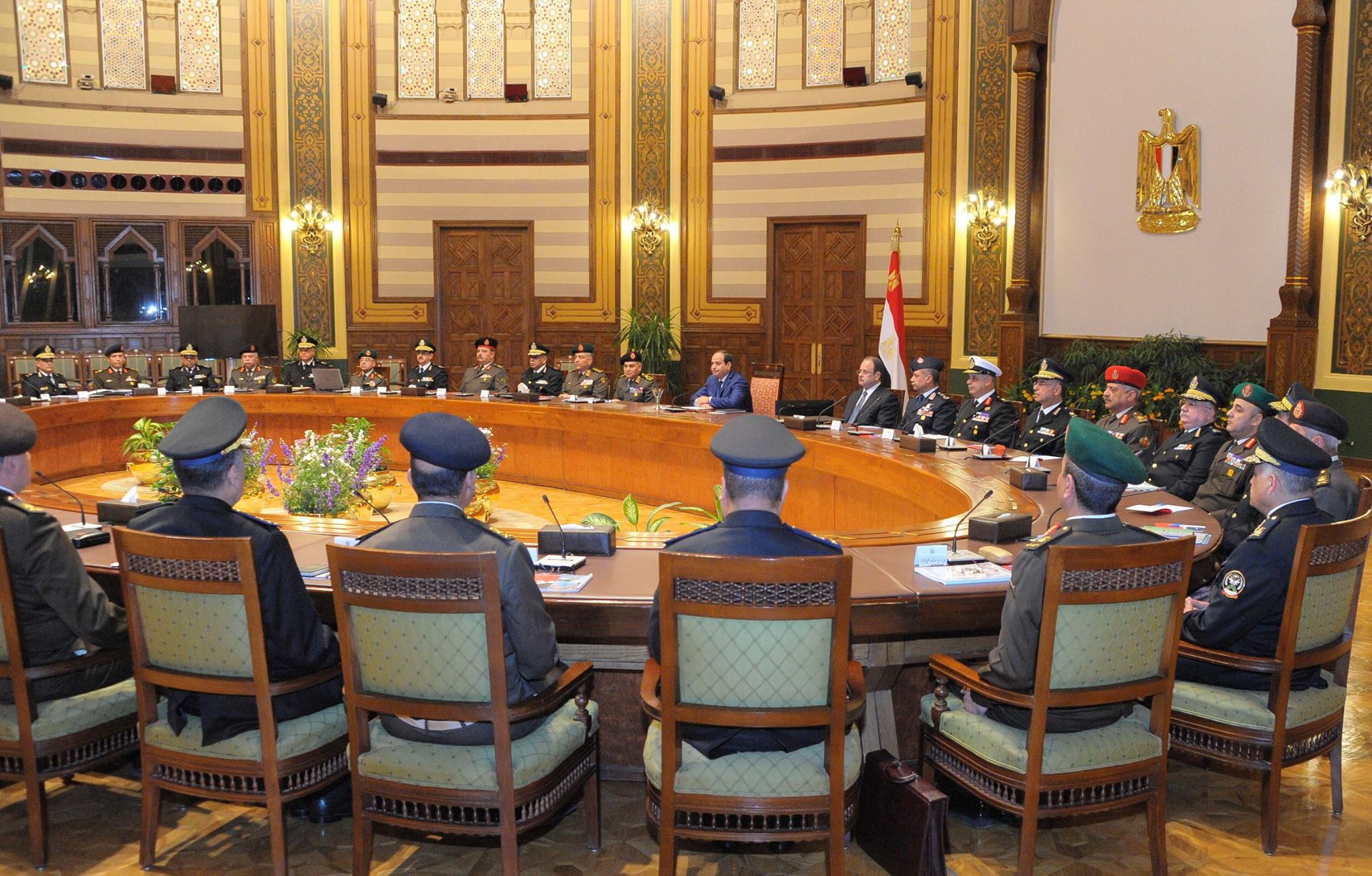 بالصور.. السيسي يؤكد: ضرورة استمرار التنسيق بين «الجيش والشرطة» لملاحقة الإرهاب