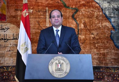 «السيسي»: لا نسمح بأي محاولة لتجميل التنظيمات الإرهابية بسوريا