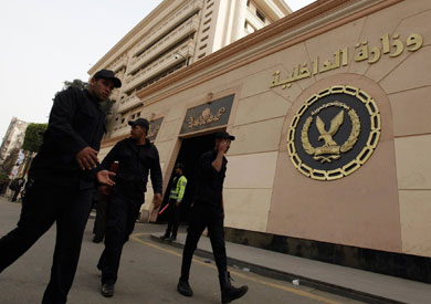 القبض على موظف بجامعة بورسعيد لتجارته في المخدرات