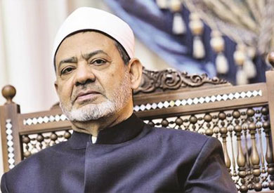 مبارزة بالمستندات والفتاوى بين الأزهر وإسلام بحيرى أمام القضاء الإدارى