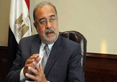 «إسماعيل» يبدأ جلسة مباحثات رسمية مع رئيس الوزراء المجري