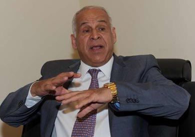 مشروع "عامر" لـ"الانتقالية": محاكمة "الإخوان" وهيكلة الشرطة  