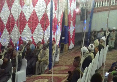 فيديو.. قبطي يقيم ليلة لتلاوة القرآن احتفالا بزفاف نجله