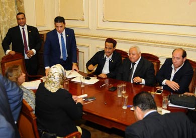 لجنة السياحة بمجلس النواب تناقش أزمة القطاع