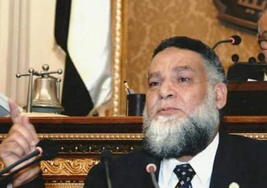 نائب النور يطالب بعدم تدوير ديون بنك الائتمان الزراعى على المزارعين