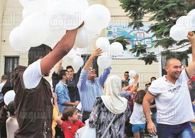 عيد المصريين بهجة فى الحدائق والساحات