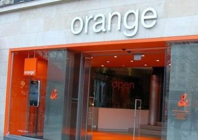 اختيار مديرة العلاقات العامة بـ«أورنج» عضوا في جمعية منتدى الاتصالات بدافوس